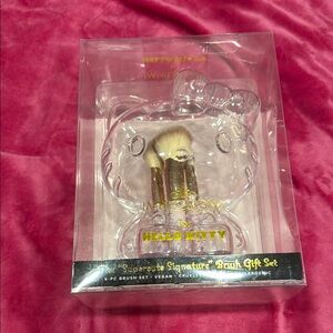 Hello Kitty Makeup Brush Set - Gold and Pink